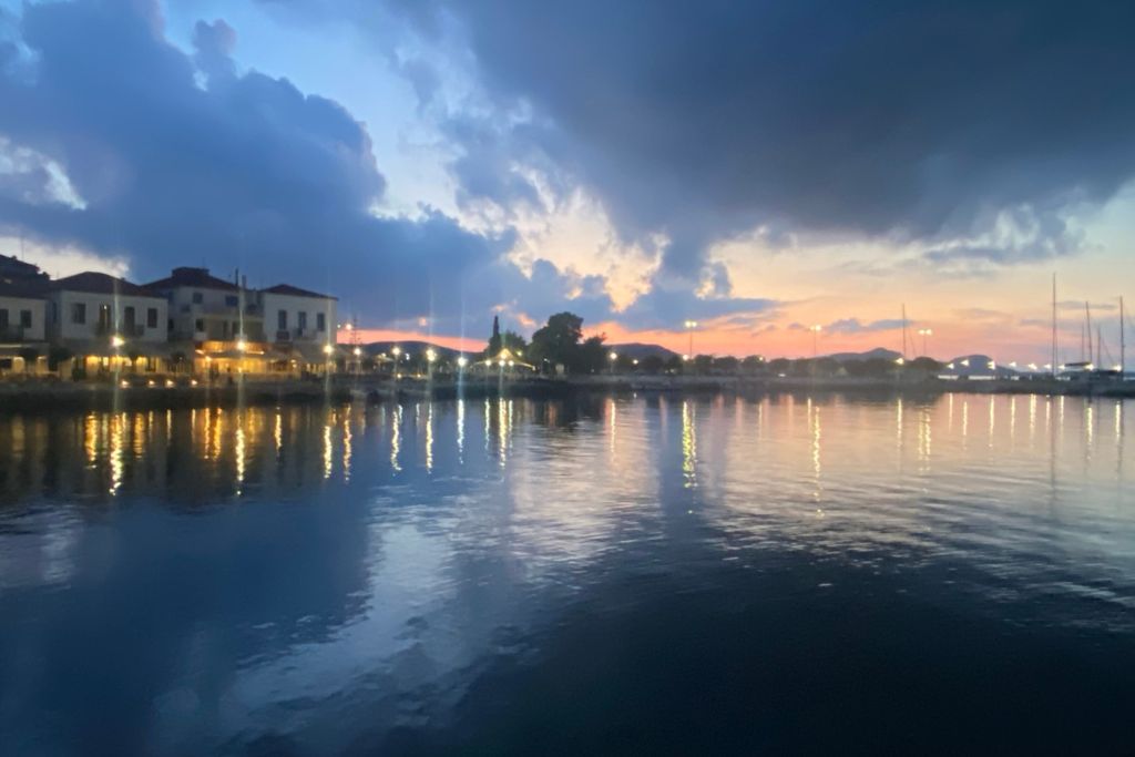 Messinia-golf-villas-outside-gastronomy